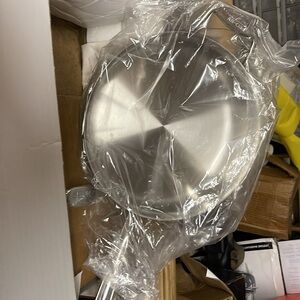 New All-Clad 4 Quart Sauté Pan With Domed Lid d5 Stainless Brushed